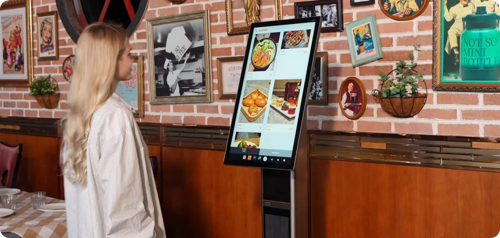 SUNMI FLEX 3 selfservice in een restaurant